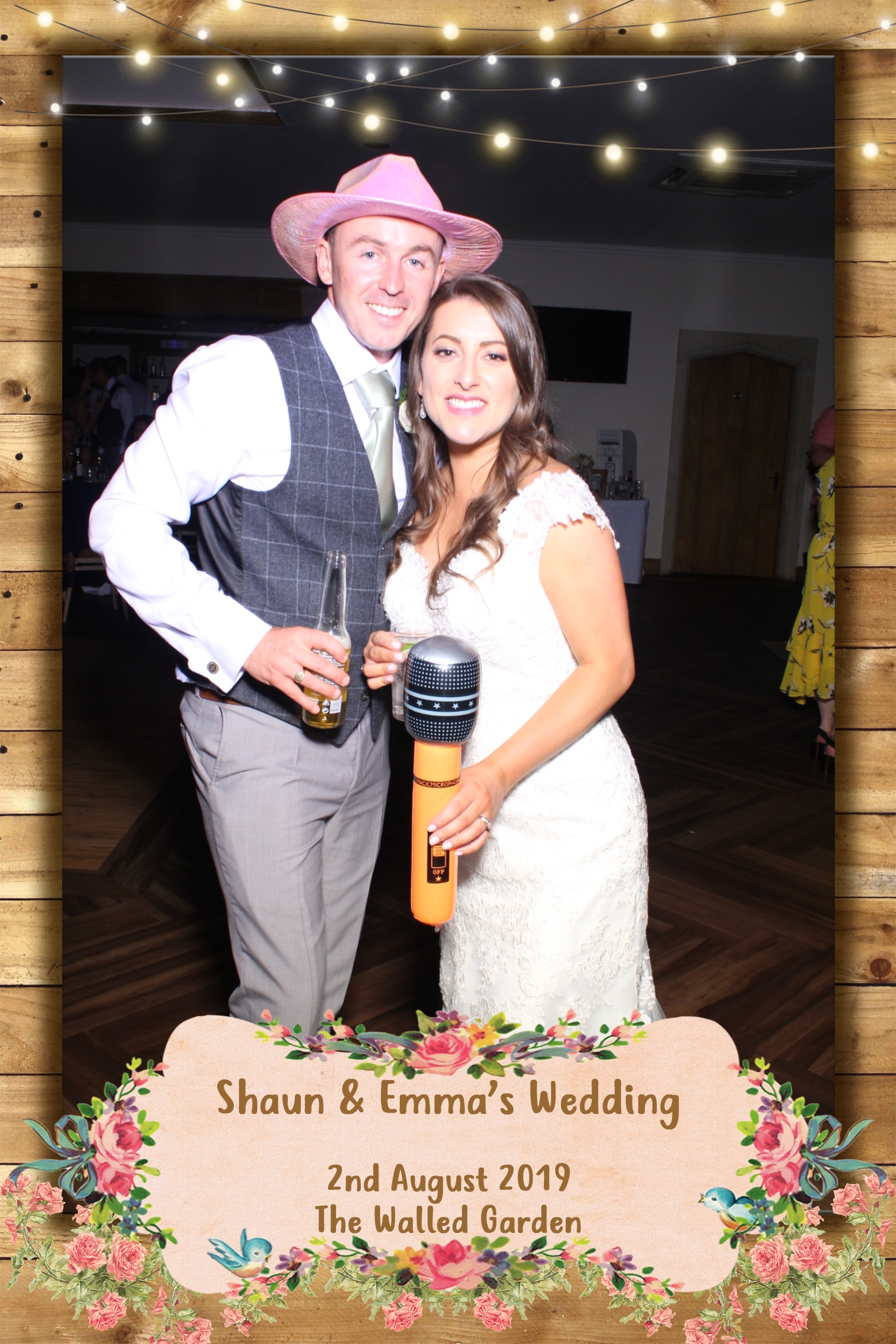 Shaun and Emma's Wedding | View more photos from the event at images.mobile-photo-booth.com/u/MobilePhotoBoothUK/Shaun-and-Emmas-Wedding